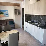 Rue Du Vieux Chateau - Beau F2